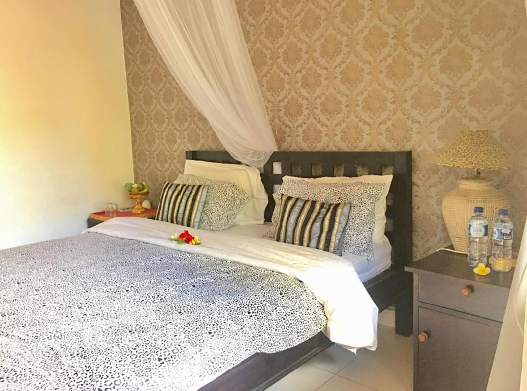 Kubu Verra Seminyak Kuta Lombok Buitenkant foto